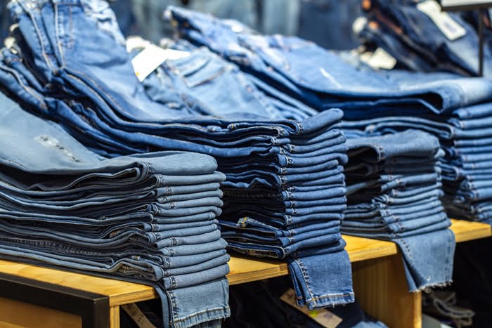 Dicas para iniciar uma loja de roupas jeans