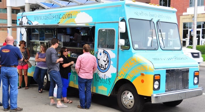 comida de rua com food truck