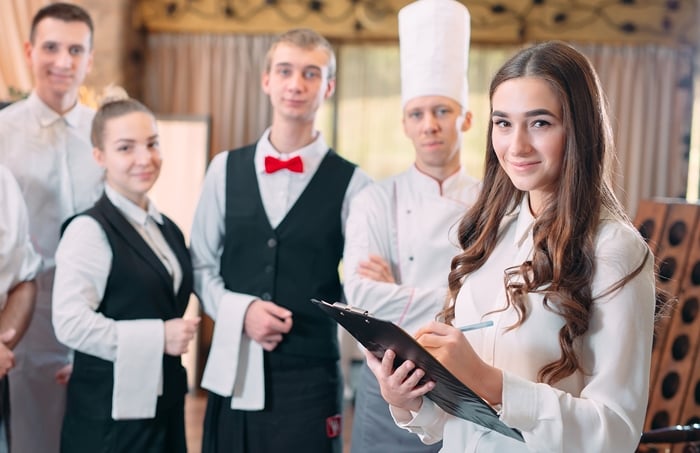 Trabalhar com garçons para eventos