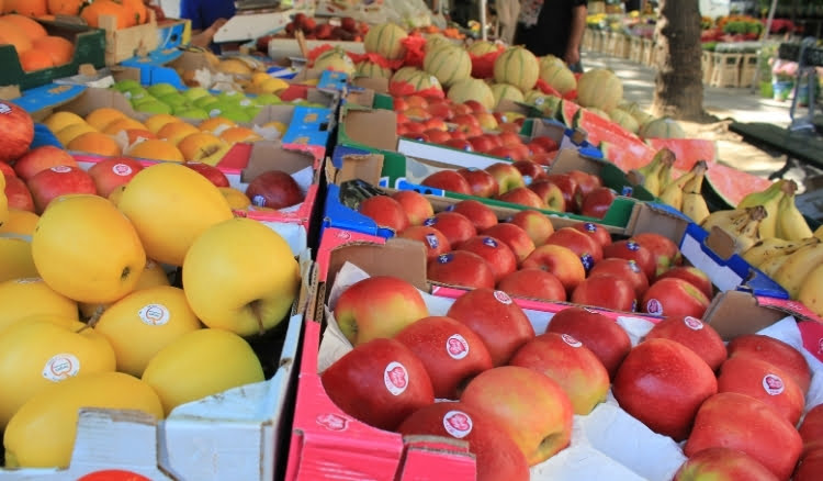 Banca de frutas para vender