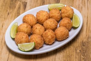 bolinho de bacalhau para vender