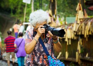 Como montar uma empresa de turismo para idosos