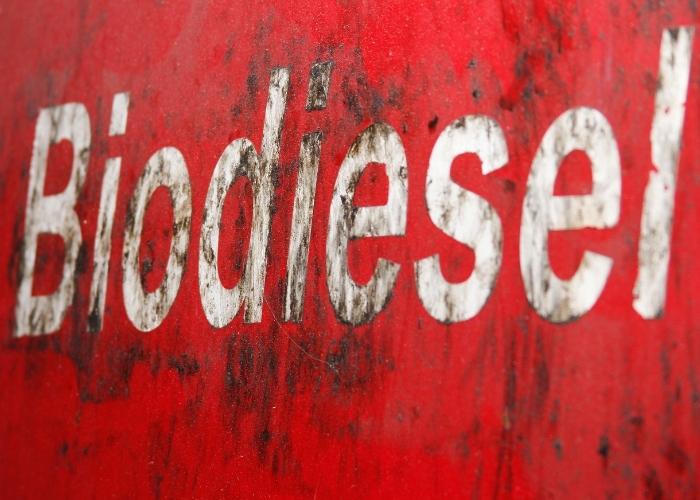 como fazer biodiesel com óleo de cozinha usado