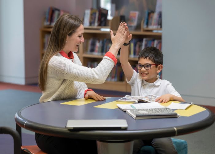 o que preciso para começar um reforço escolar