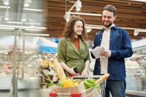 supermercados mudam os produtos de lugar